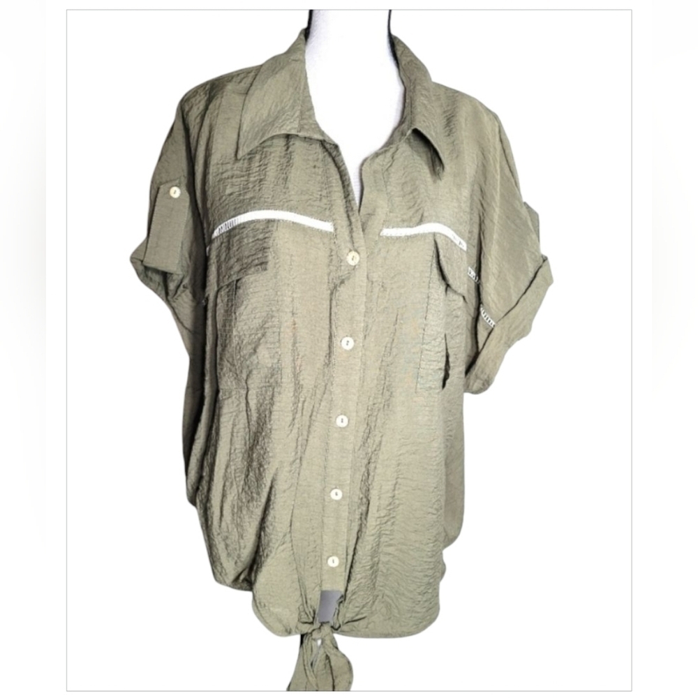 Sweet Rain Button Down Tie Blouse